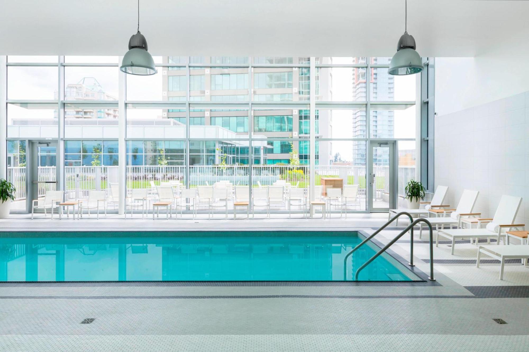 Element By Westin Vancouver Metrotown Burnaby Exterior photo